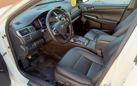 Toyota Camry, 2016 год, 1 320 000 рублей, 8 фотография