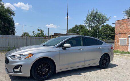 Ford Fusion (North America) II, 2019 год, 1 450 000 рублей, 3 фотография