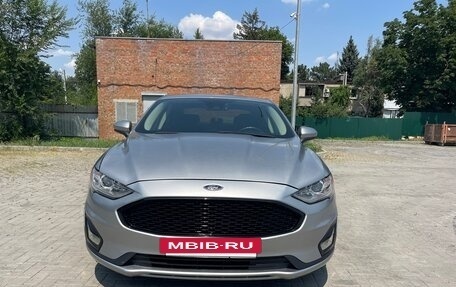 Ford Fusion (North America) II, 2019 год, 1 450 000 рублей, 4 фотография