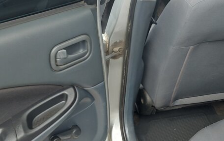 Nissan Almera, 2004 год, 250 000 рублей, 14 фотография