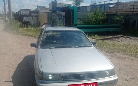 Nissan Bluebird IX, 1989 год, 125 000 рублей, 1 фотография