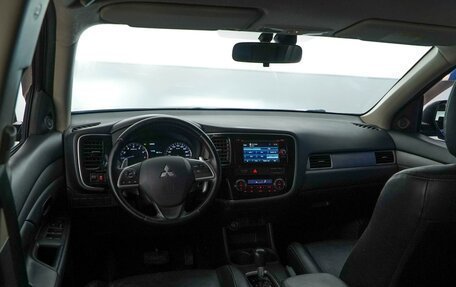 Mitsubishi Outlander III рестайлинг 3, 2012 год, 1 097 055 рублей, 6 фотография