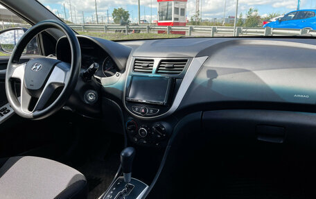 Hyundai Solaris II рестайлинг, 2013 год, 859 000 рублей, 11 фотография