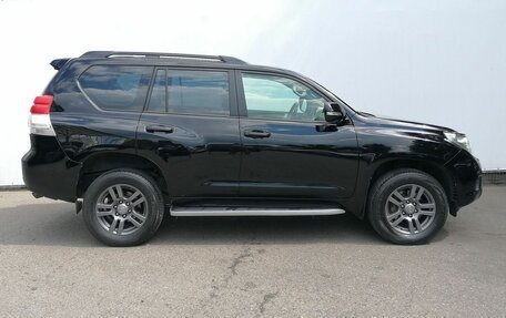 Toyota Land Cruiser Prado 150 рестайлинг 2, 2010 год, 2 630 000 рублей, 4 фотография