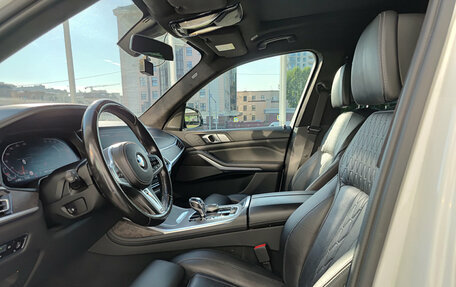 BMW X7, 2021 год, 7 000 000 рублей, 20 фотография