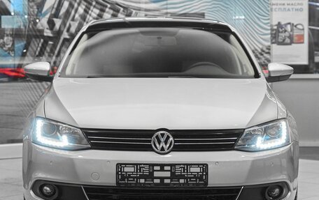 Volkswagen Jetta VI, 2014 год, 899 000 рублей, 2 фотография