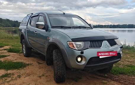 Mitsubishi L200 IV рестайлинг, 2007 год, 1 089 000 рублей, 2 фотография