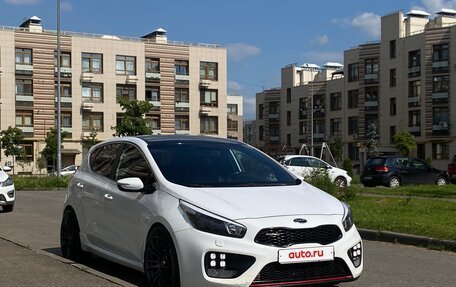KIA cee'd GT II, 2014 год, 1 620 000 рублей, 2 фотография