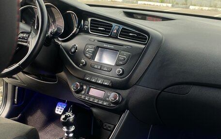 KIA cee'd GT II, 2014 год, 1 620 000 рублей, 17 фотография