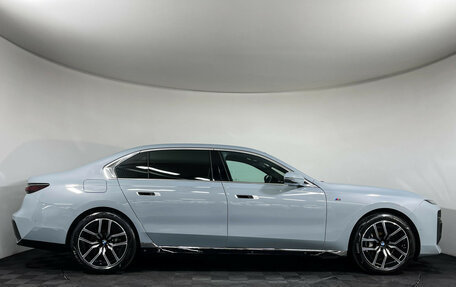 BMW 7 серия, 2025 год, 13 697 000 рублей, 7 фотография