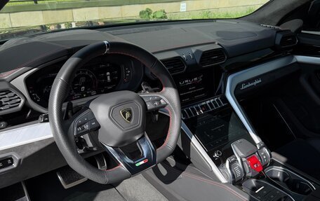Lamborghini Urus I, 2023 год, 30 900 000 рублей, 18 фотография