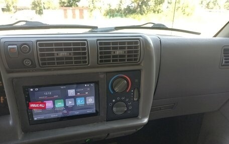 Chevrolet Blazer II рестайлинг, 1998 год, 380 000 рублей, 9 фотография
