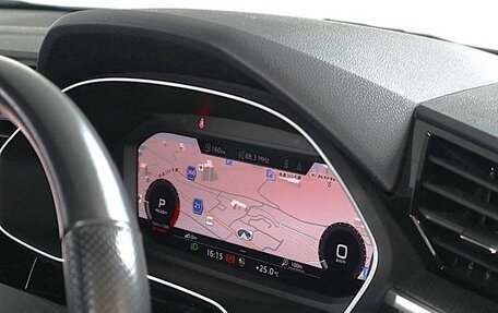 Audi Q3, 2023 год, 2 154 000 рублей, 10 фотография
