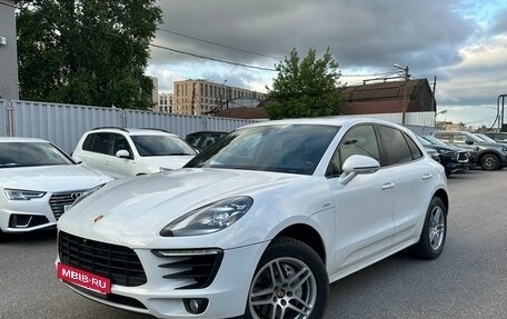 Porsche Macan I рестайлинг, 2016 год, 3 995 000 рублей, 1 фотография