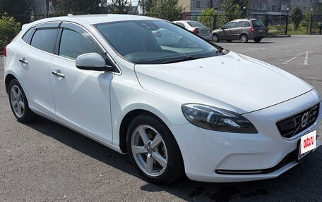 Volvo V40 II рестайлинг, 2014 год, 1 300 000 рублей, 7 фотография