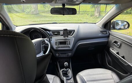 KIA Rio III рестайлинг, 2015 год, 920 000 рублей, 6 фотография
