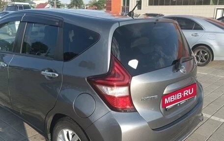 Nissan Note II рестайлинг, 2017 год, 1 000 000 рублей, 4 фотография