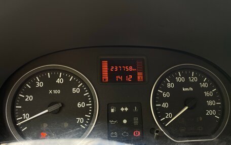 Renault Logan I, 2011 год, 390 000 рублей, 17 фотография