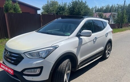 Hyundai Santa Fe III рестайлинг, 2013 год, 1 730 000 рублей, 2 фотография