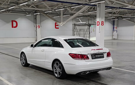 Mercedes-Benz E-Класс, 2013 год, 1 780 000 рублей, 11 фотография