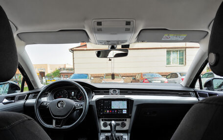 Volkswagen Passat B8 рестайлинг, 2015 год, 2 100 000 рублей, 8 фотография