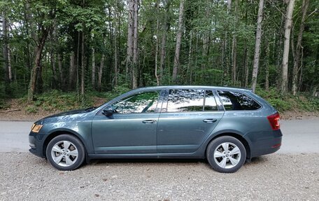 Skoda Octavia, 2017 год, 1 500 000 рублей, 11 фотография