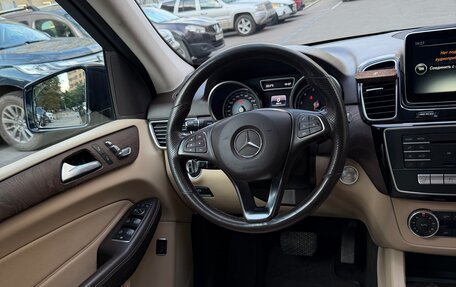 Mercedes-Benz GLE, 2015 год, 3 100 000 рублей, 32 фотография