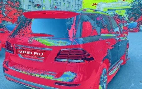 Mercedes-Benz GLE, 2015 год, 3 100 000 рублей, 25 фотография