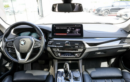 BMW 5 серия, 2020 год, 4 949 000 рублей, 16 фотография