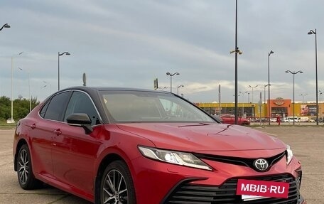 Toyota Camry, 2021 год, 3 500 000 рублей, 3 фотография
