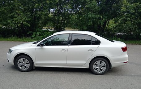 Volkswagen Jetta VI, 2014 год, 1 075 000 рублей, 5 фотография