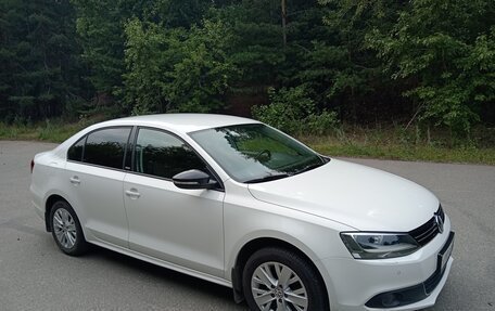 Volkswagen Jetta VI, 2014 год, 1 075 000 рублей, 15 фотография