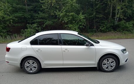Volkswagen Jetta VI, 2014 год, 1 075 000 рублей, 11 фотография