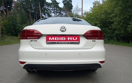 Volkswagen Jetta VI, 2014 год, 1 075 000 рублей, 8 фотография