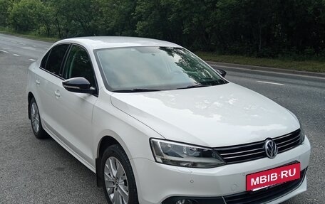 Volkswagen Jetta VI, 2014 год, 1 075 000 рублей, 21 фотография