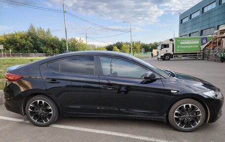 Hyundai Elantra VI рестайлинг, 2017 год, 1 750 000 рублей, 4 фотография