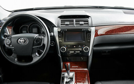 Toyota Camry, 2014 год, 1 955 000 рублей, 12 фотография