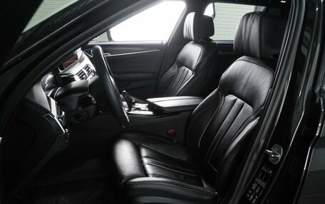 BMW 5 серия, 2018 год, 4 399 000 рублей, 11 фотография