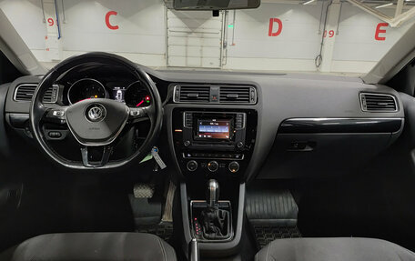 Volkswagen Jetta VI, 2016 год, 1 100 000 рублей, 18 фотография