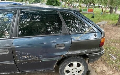Opel Astra F, 1994 год, 25 000 рублей, 3 фотография