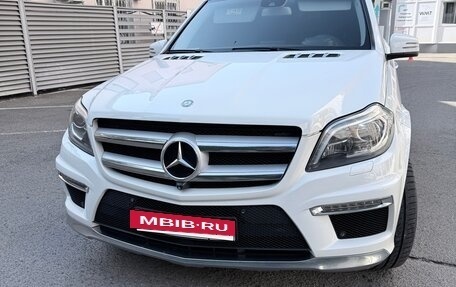 Mercedes-Benz GL-Класс, 2015 год, 3 800 000 рублей, 4 фотография