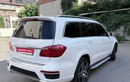 Mercedes-Benz GL-Класс, 2015 год, 3 800 000 рублей, 5 фотография