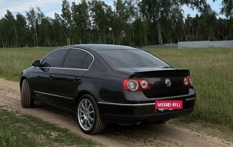 Volkswagen Passat B6, 2006 год, 650 000 рублей, 2 фотография