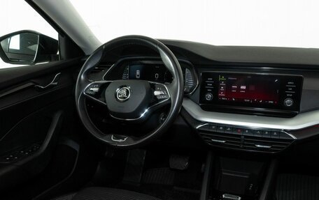 Skoda Octavia IV, 2021 год, 2 220 000 рублей, 13 фотография
