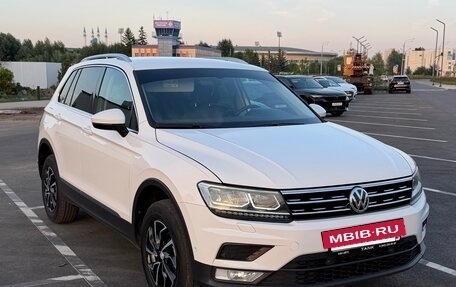 Volkswagen Tiguan II, 2017 год, 2 100 000 рублей, 3 фотография