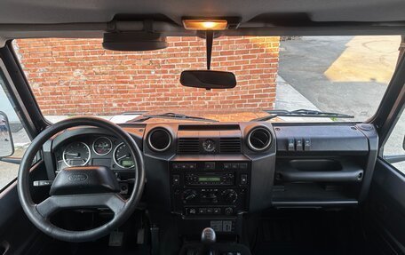 Land Rover Defender I, 2007 год, 3 500 000 рублей, 19 фотография
