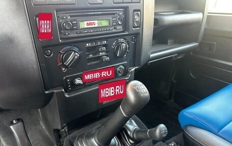 Land Rover Defender I, 2007 год, 3 500 000 рублей, 23 фотография
