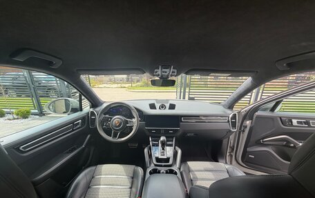 Porsche Cayenne III, 2019 год, 9 800 000 рублей, 14 фотография