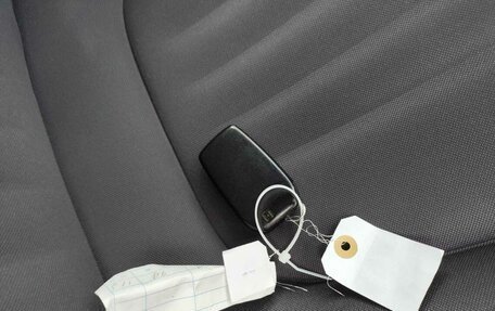 Toyota Yaris, 2021 год, 1 200 000 рублей, 8 фотография