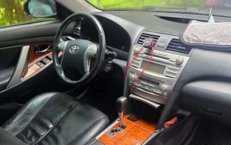 Toyota Camry, 2010 год, 950 000 рублей, 8 фотография